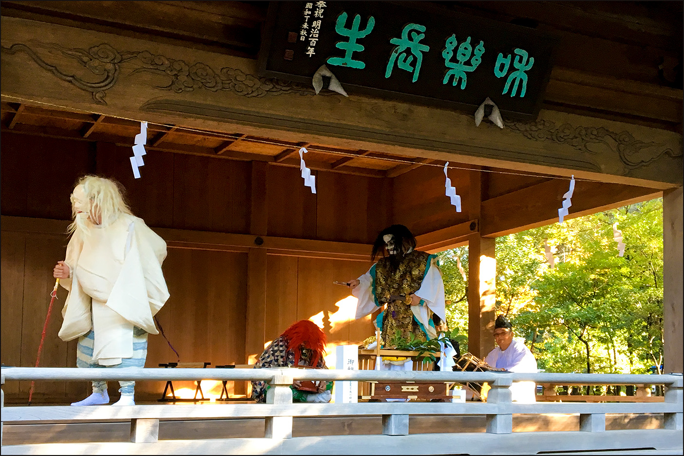 八岐大蛇の神楽