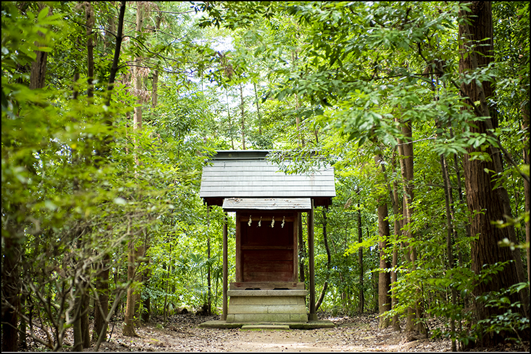 神明神社