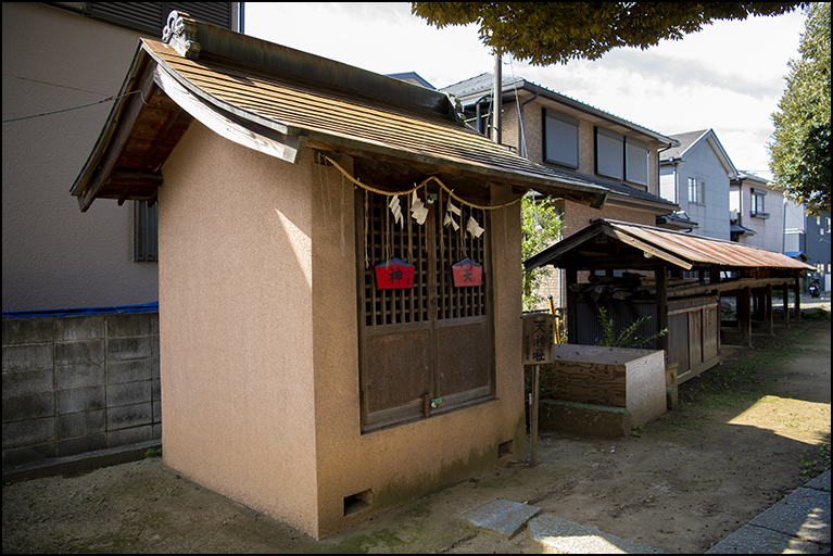 谷塚氷川神社