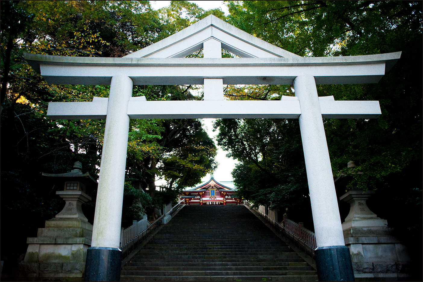 山王鳥居（男坂）
