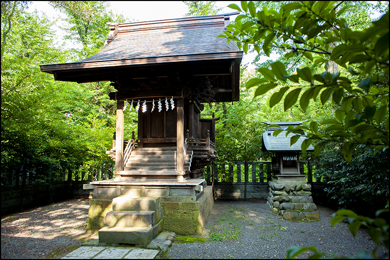 国府八幡宮