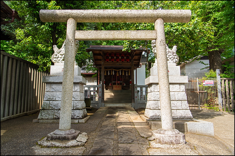 稲荷神社・富士神社・榛名神社