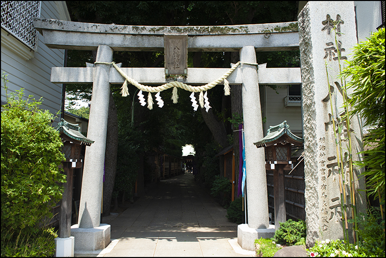 鳥居