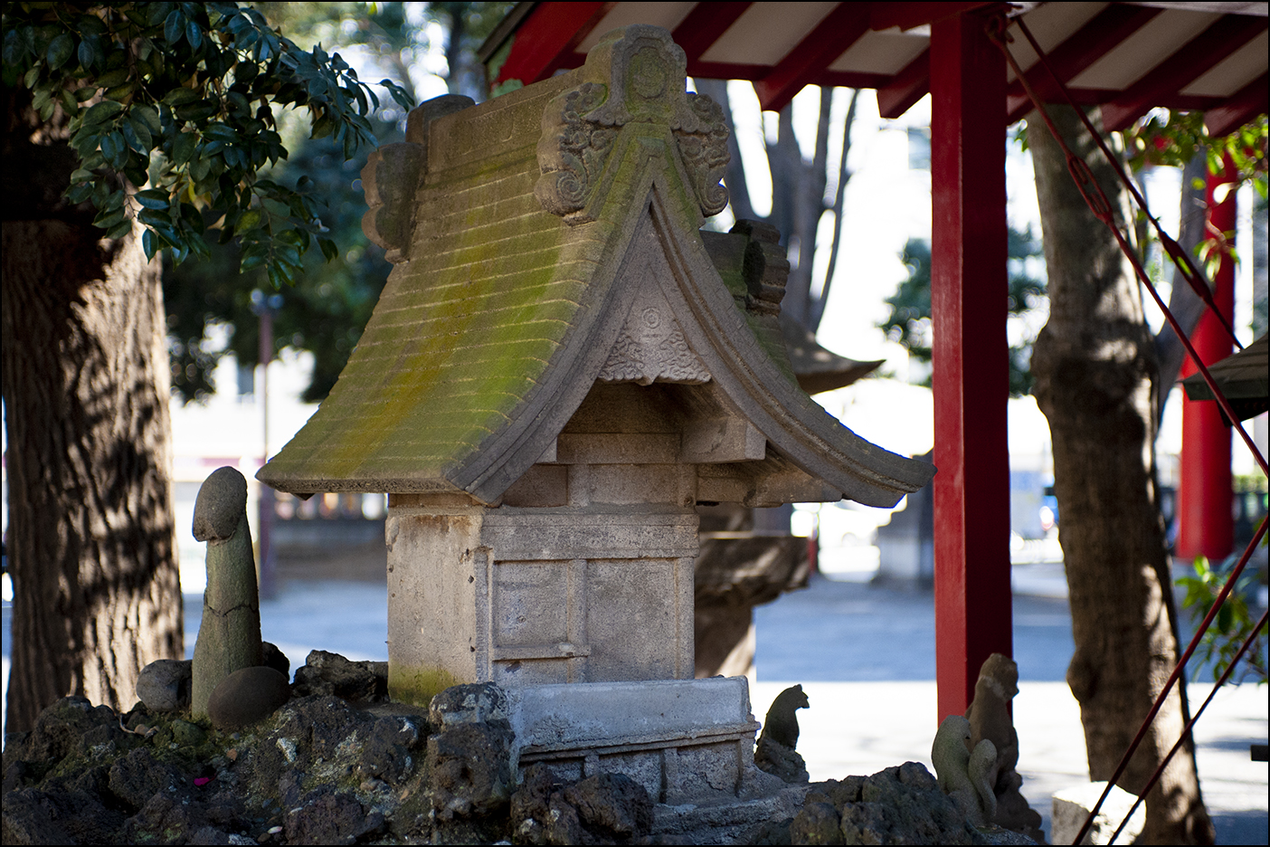 威徳稲荷神社
