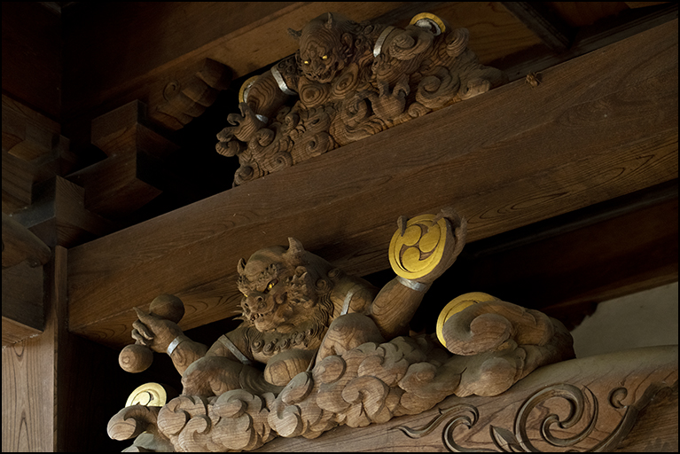 随神門彫刻