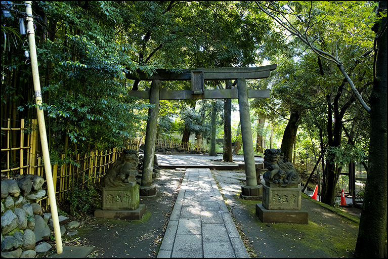 鳥居