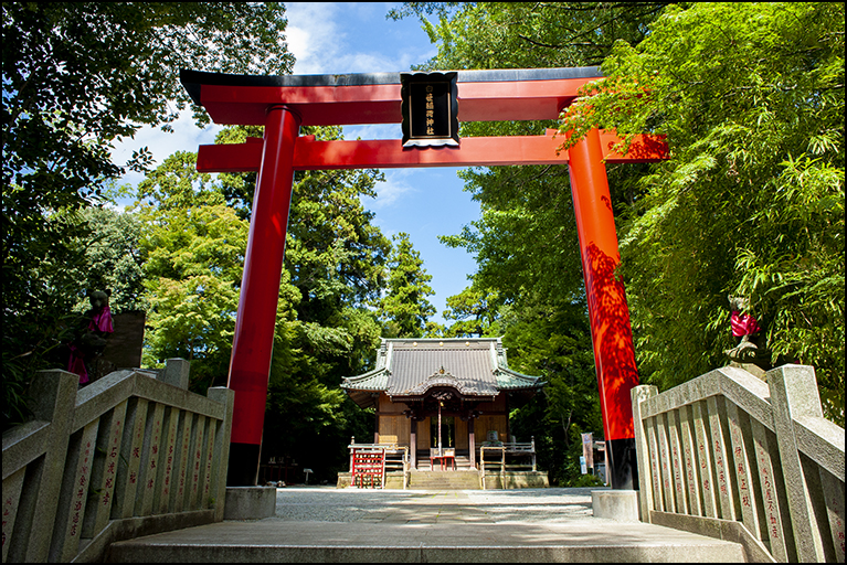 鳥居