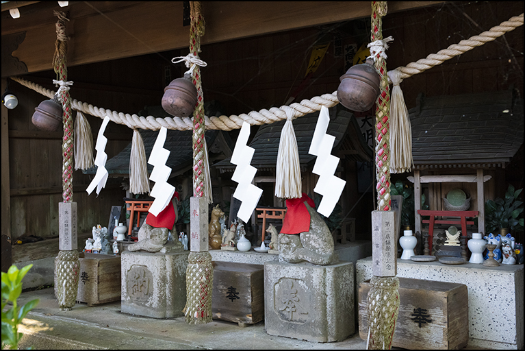 於岩稲荷社・稲荷神社・諏訪神社