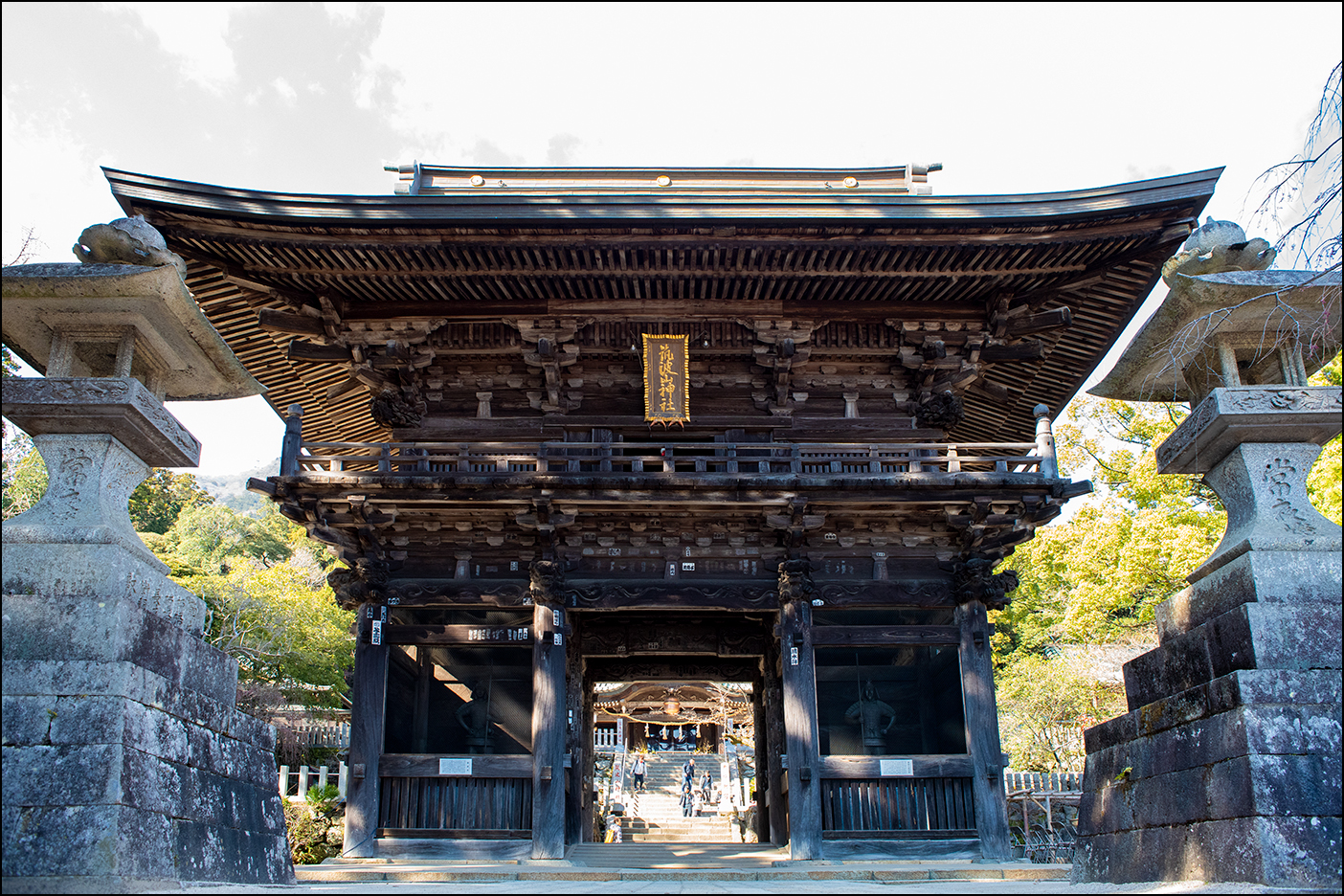 随神門