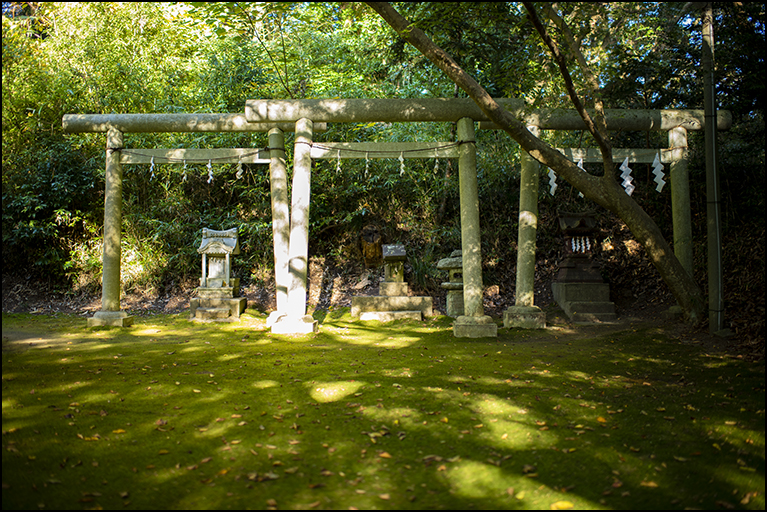 石祠