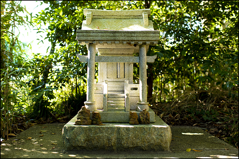 祠
