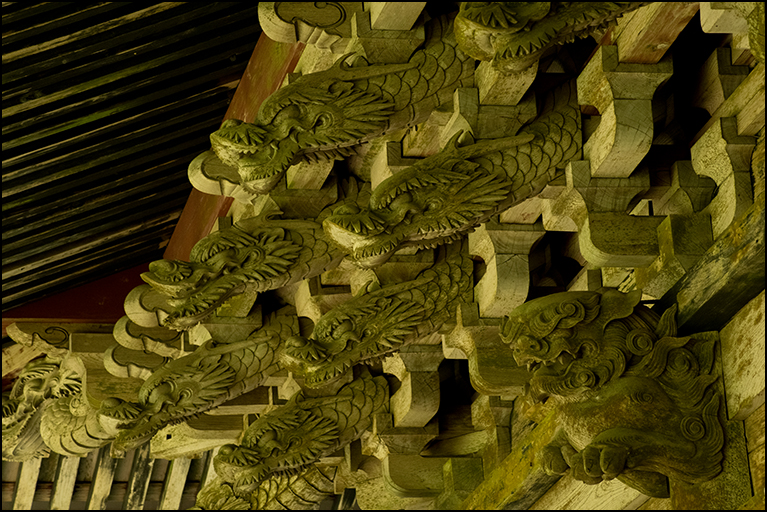 遥拝殿彫刻