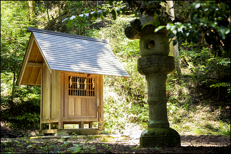 月山神社