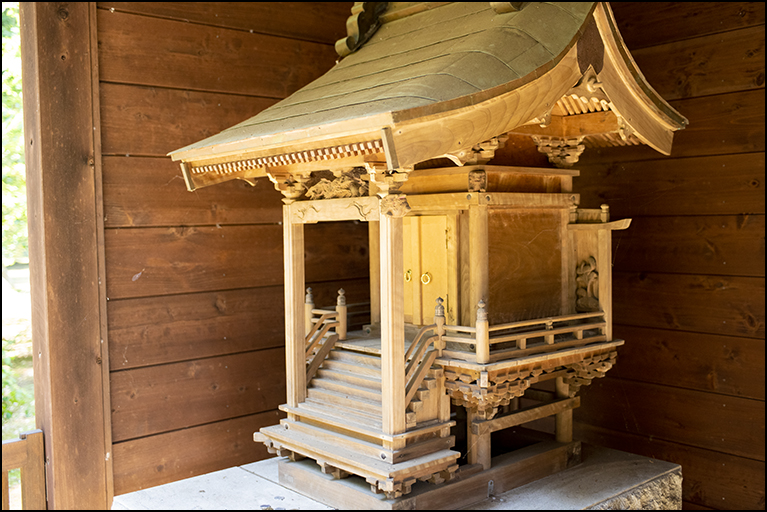 三峯神社
