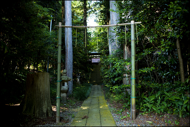 鳥居