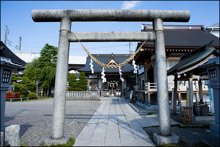 鳥居