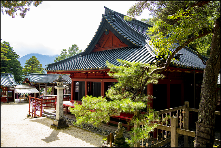 中宮祠