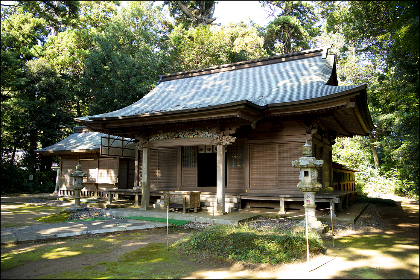 側高神社