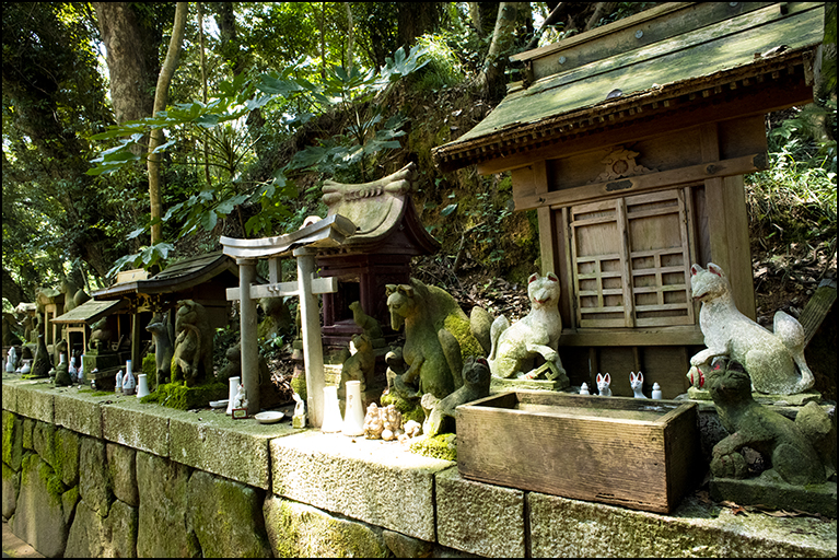 祠
