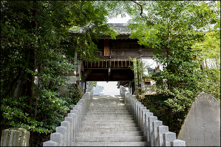 鳥居