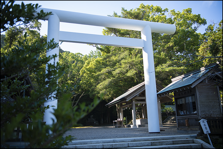 鳥居