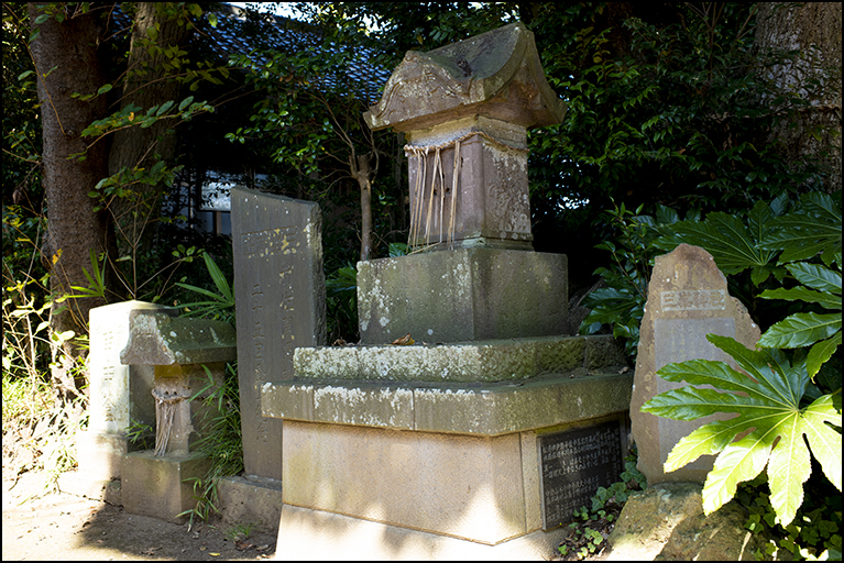三峯神社