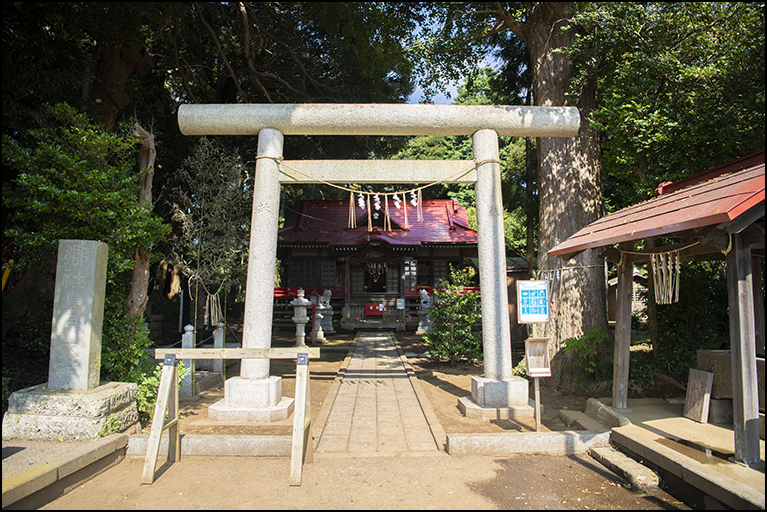 鳥居