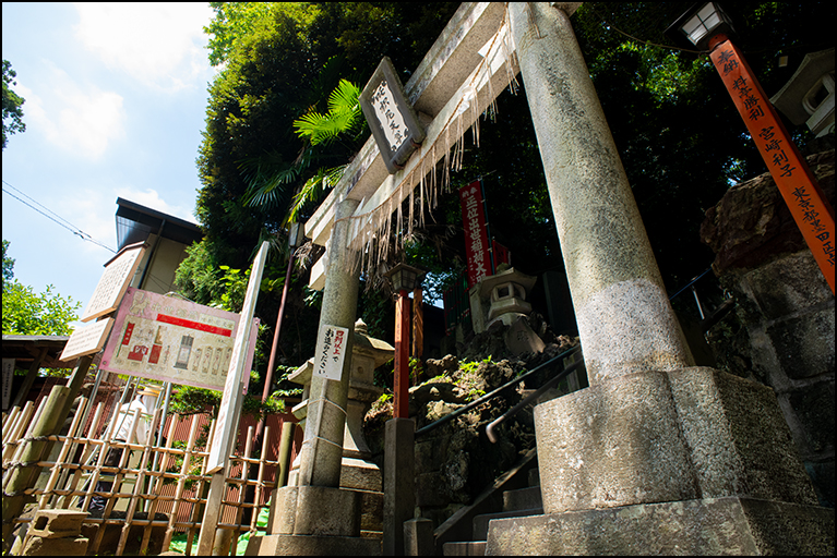 鳥居