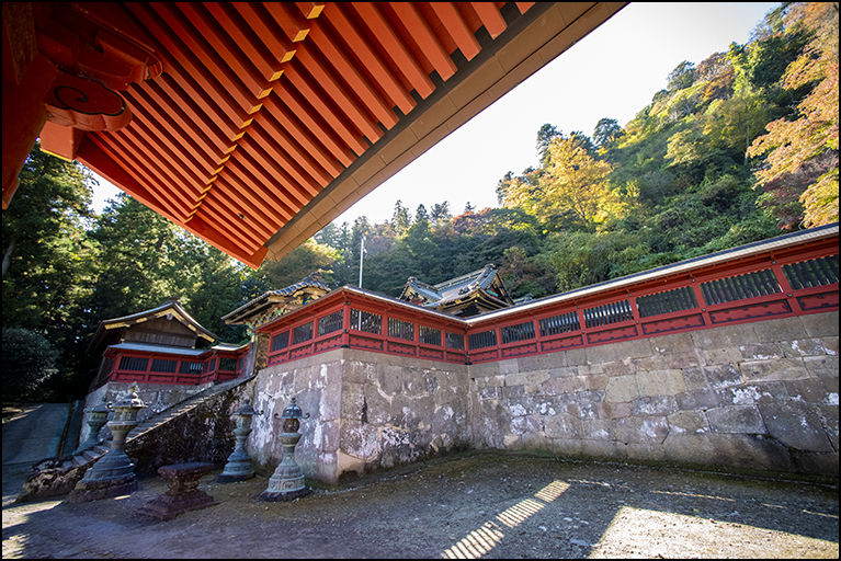 石垣に透塀