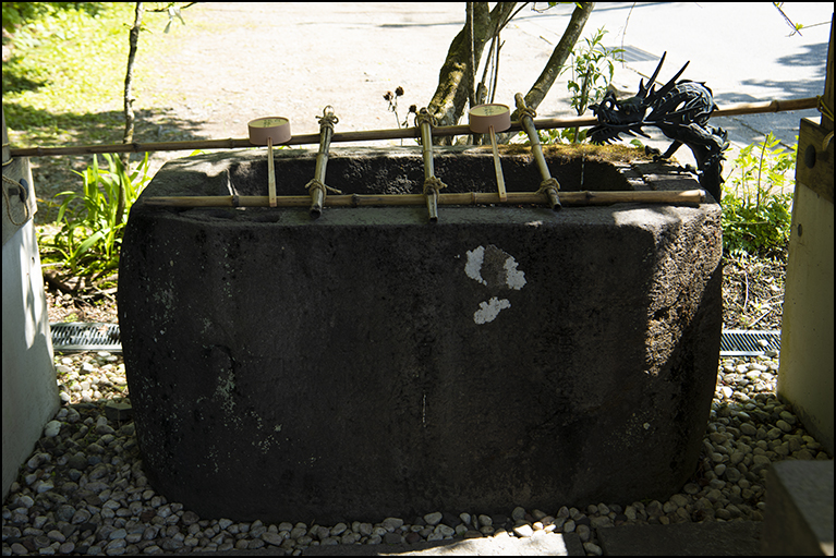 碓氷峠熊野神社手水舎