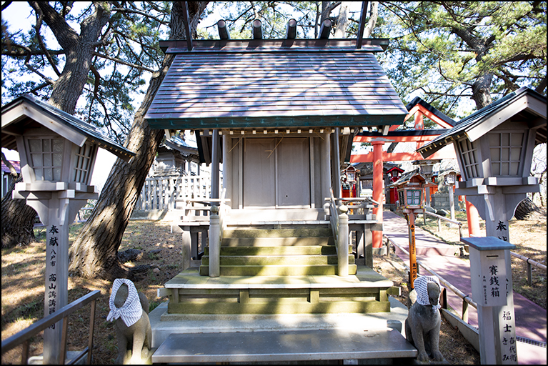 作丈一稲荷神社