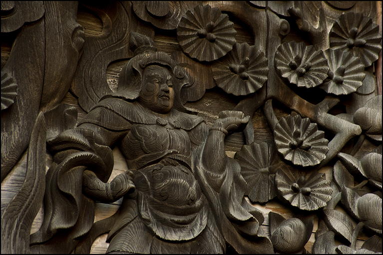 本殿彫刻