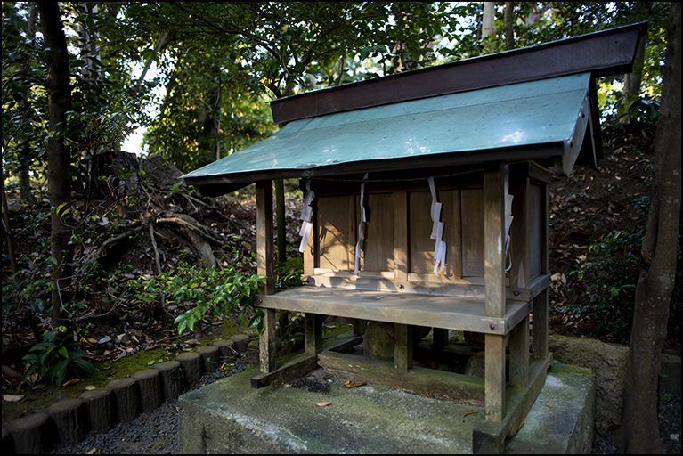 祠