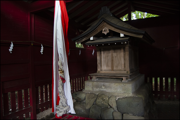 白山神社
