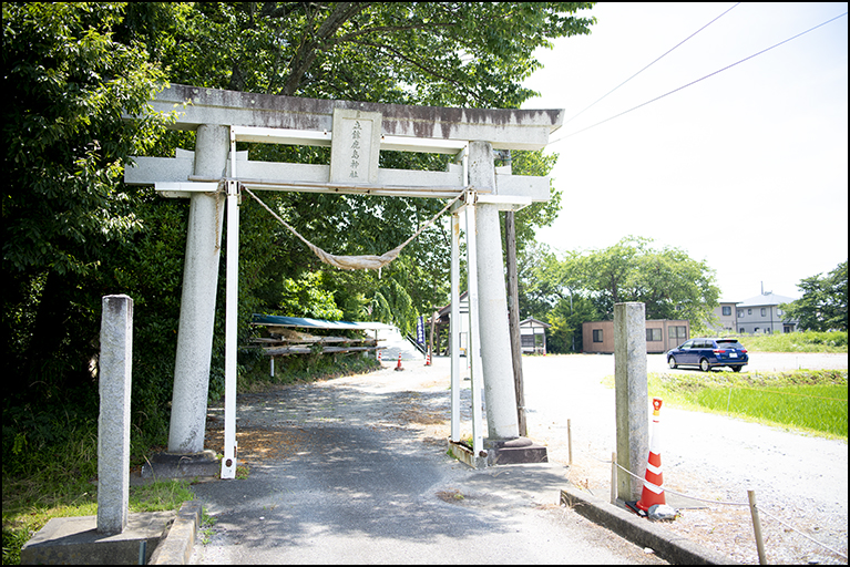 鳥居