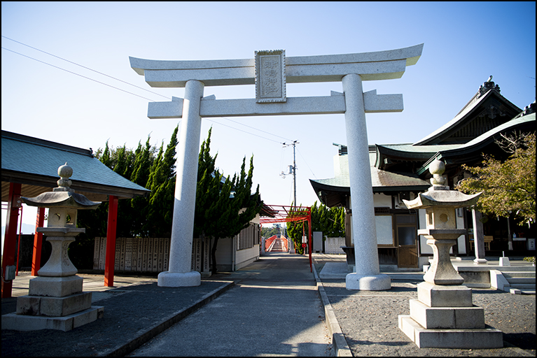 鳥居