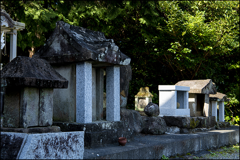 石祠
