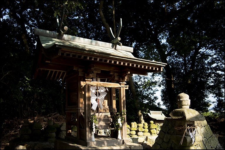 祠