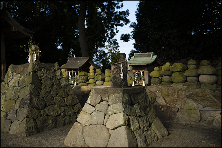 祠・石祠