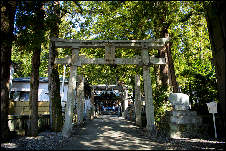 鳥居