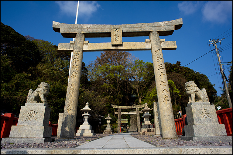 鳥居