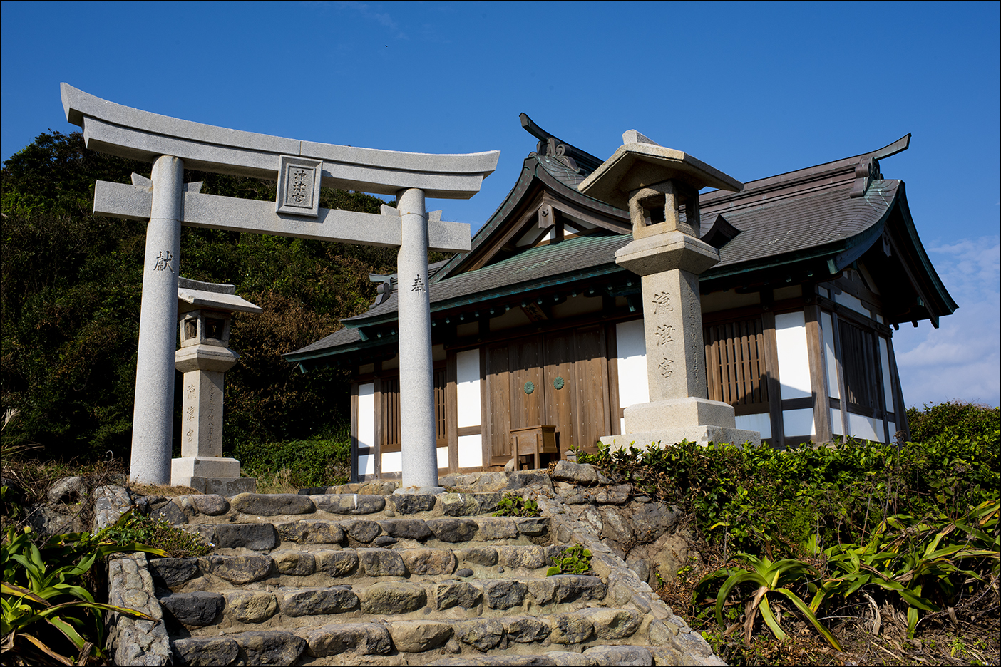 沖津宮遥拝所
