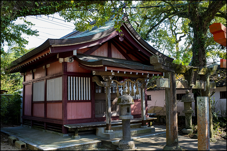 白飛稲荷神社