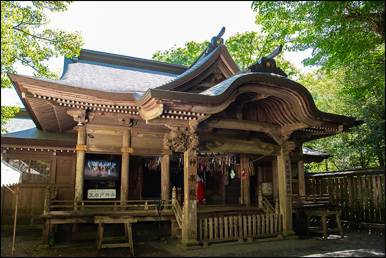 神楽殿