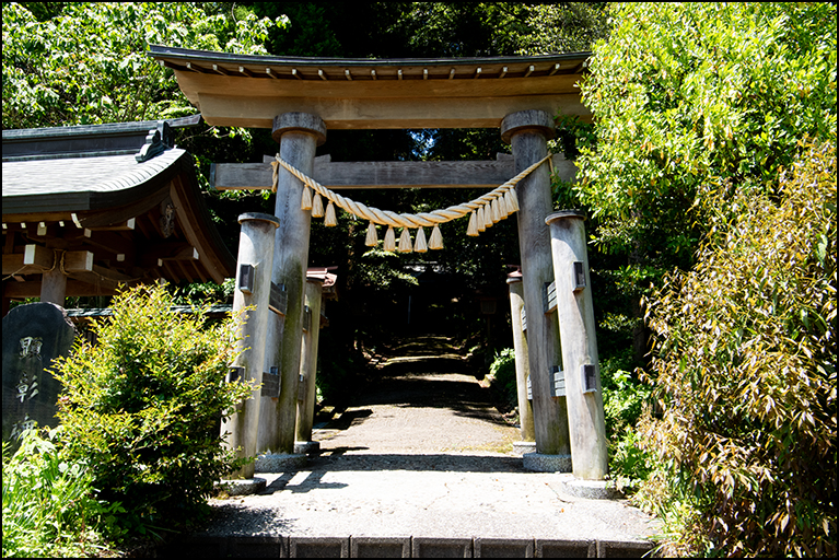 鳥居