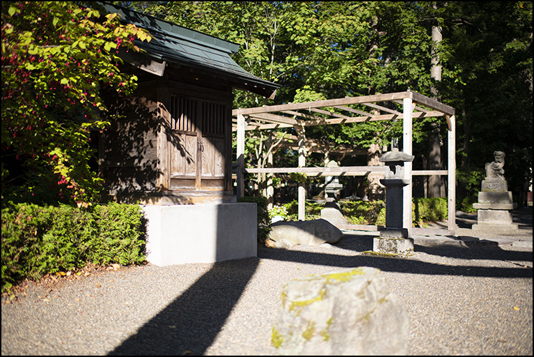 祠